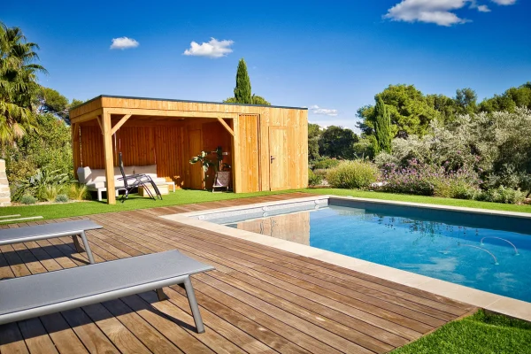 Rendu final du jardin avec piscine sur Marseille